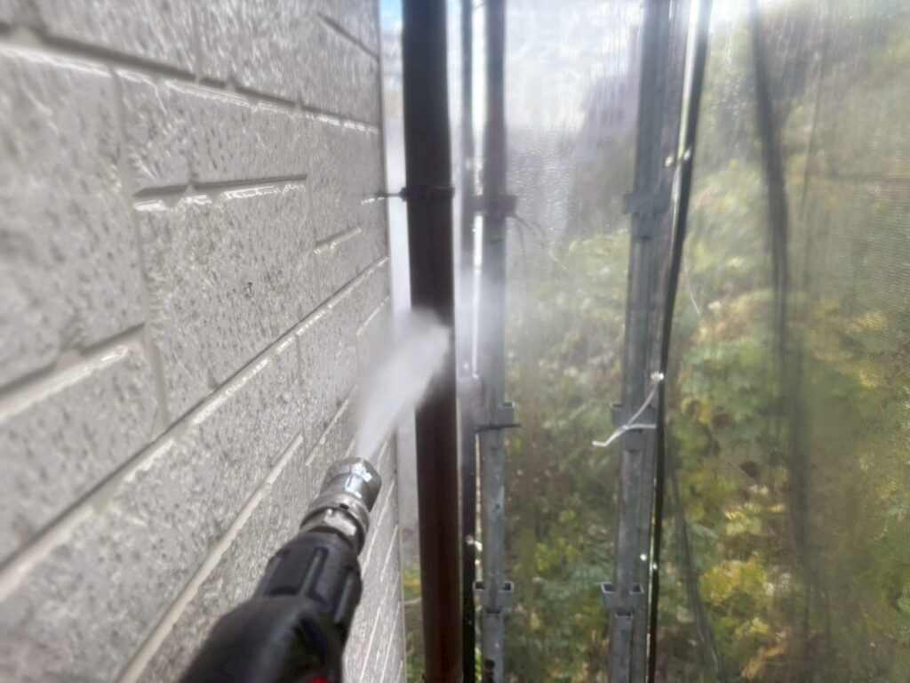 雨どい高圧ジェット洗浄